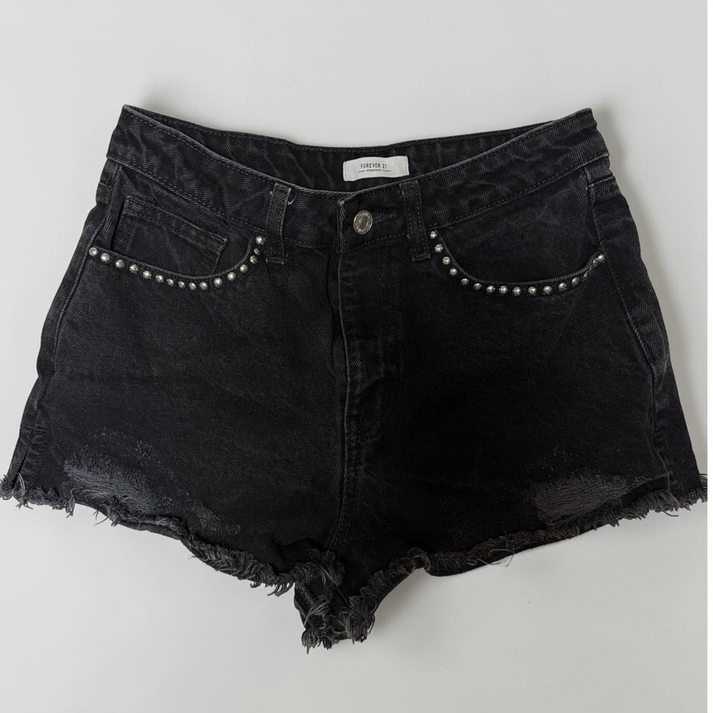 Forever 21 Premium Black Studded Distressed Denim Shorts Size 26 High Rise